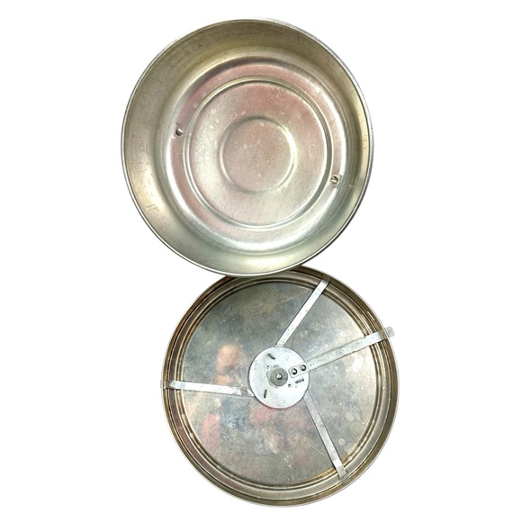 Mirro Aluminum Cake Saver Carrier Locking Lid W/ Handle Pan Vintage 60s USA Made - Picture 6 of 13